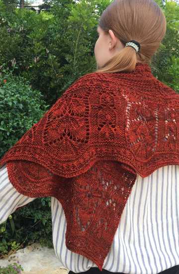 Pattern info for Feuille-morte (shawl)